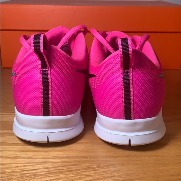 NIKE FLEX ESSENTIALS TR - Picture 4 of 7